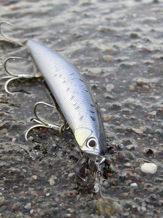 Markos Vidalis International Page - Am I the only one, or have you also  noticed that sometimes Saddled Breams really love pink shades on lures?  Micro Skipper is not an exception! #microskipper #