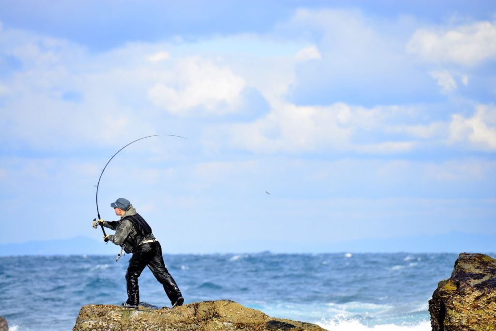 Best Line For Surf Fishing From Any Beach • Fishing Duo